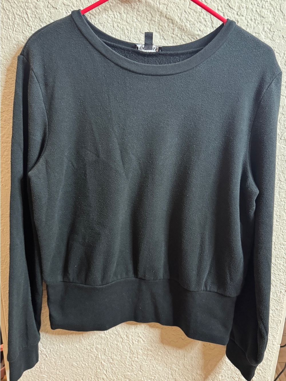 Express Black Long-Sleeve Crew Pullover Sweatshirt